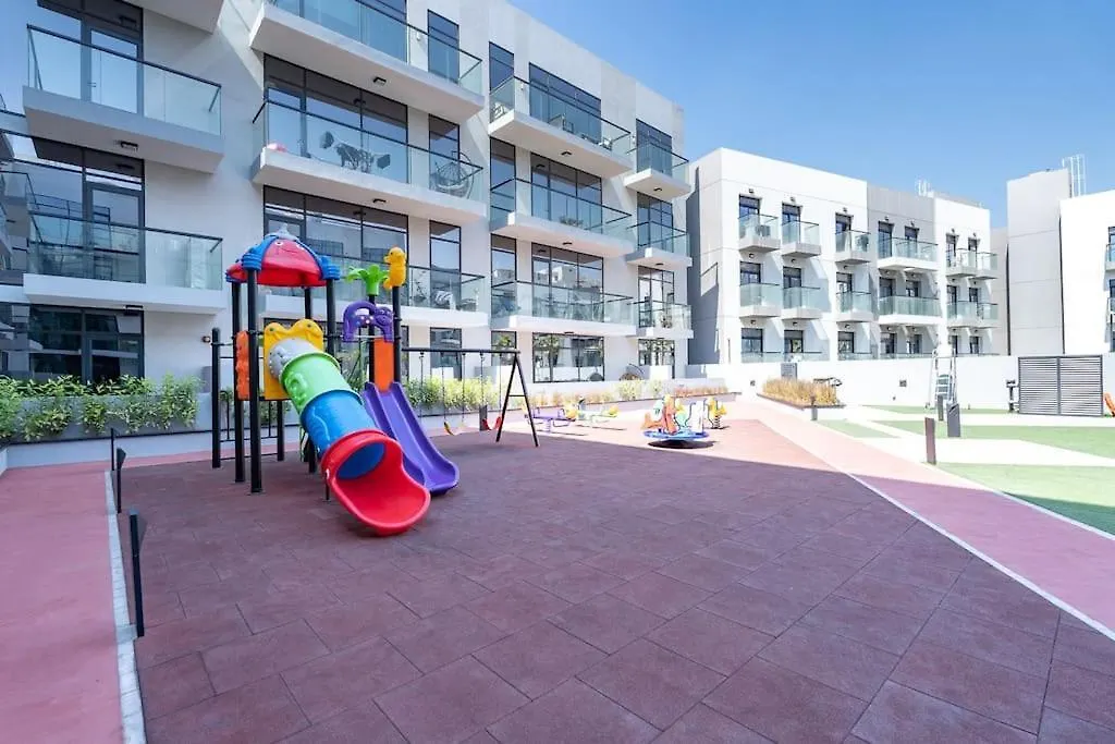 Apartmán Tropical Loft With Working Station In Jvc Dubaj
