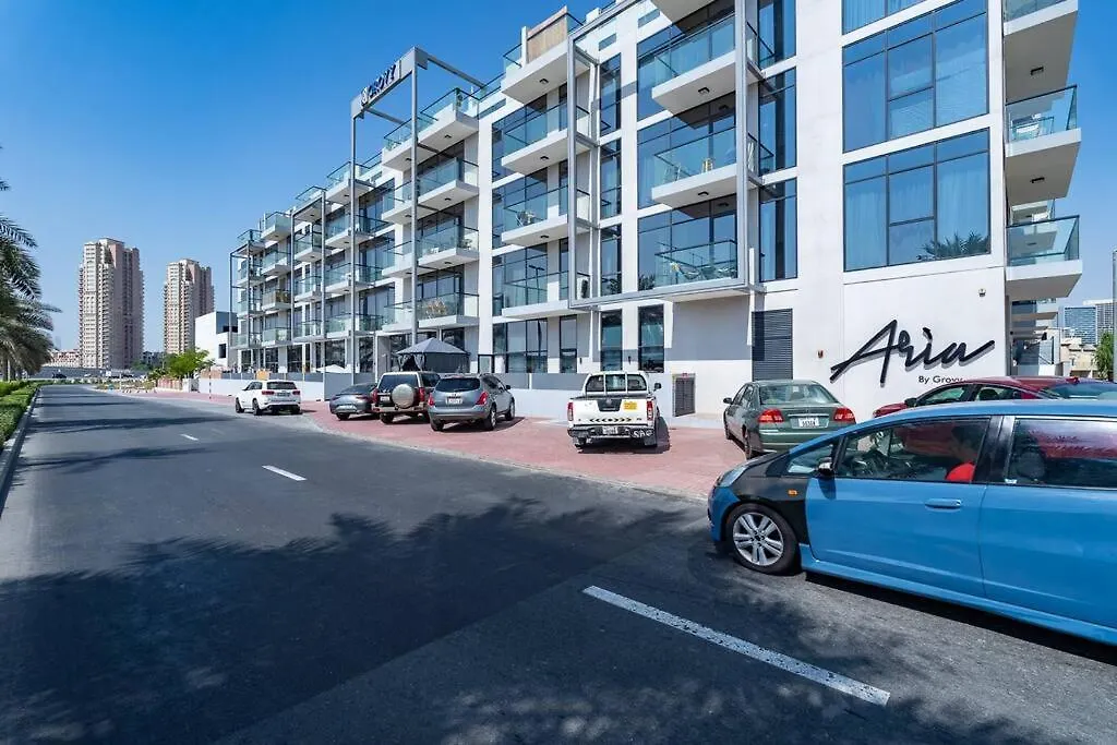 Apartmán Tropical Loft With Working Station In Jvc Dubaj