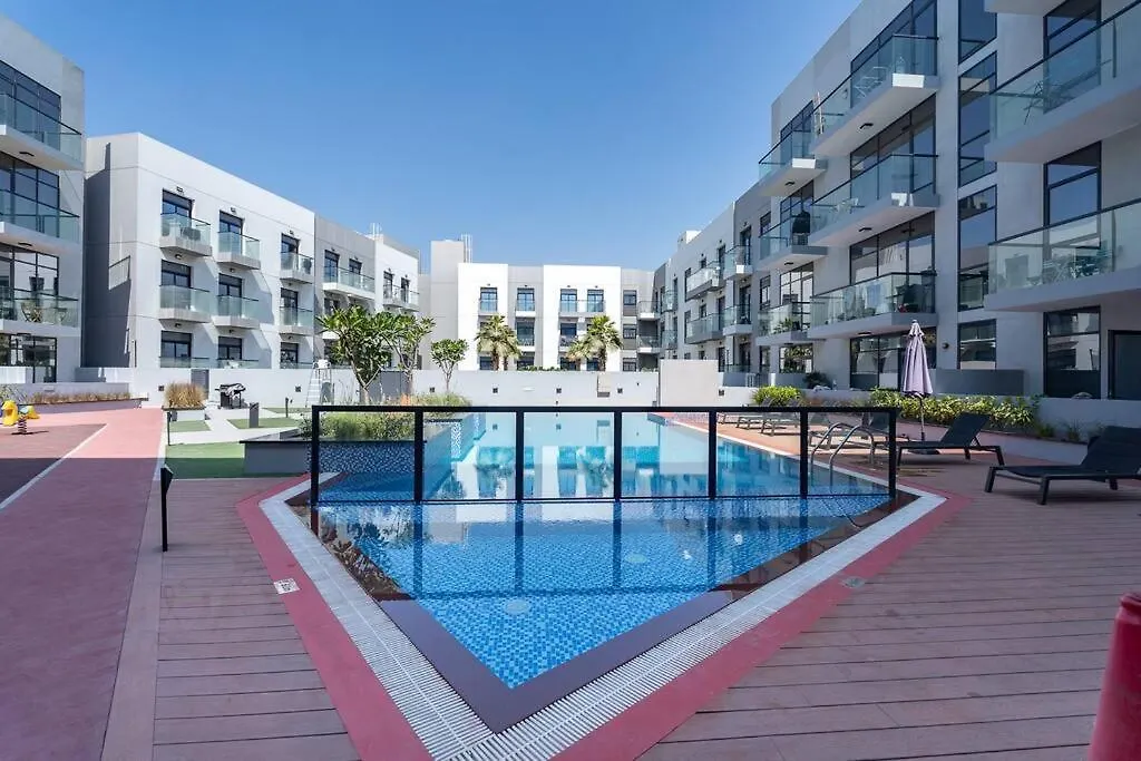 Tropical Loft With Working Station In Jvc Apartment Dubai 0*,  United Arab Emirates