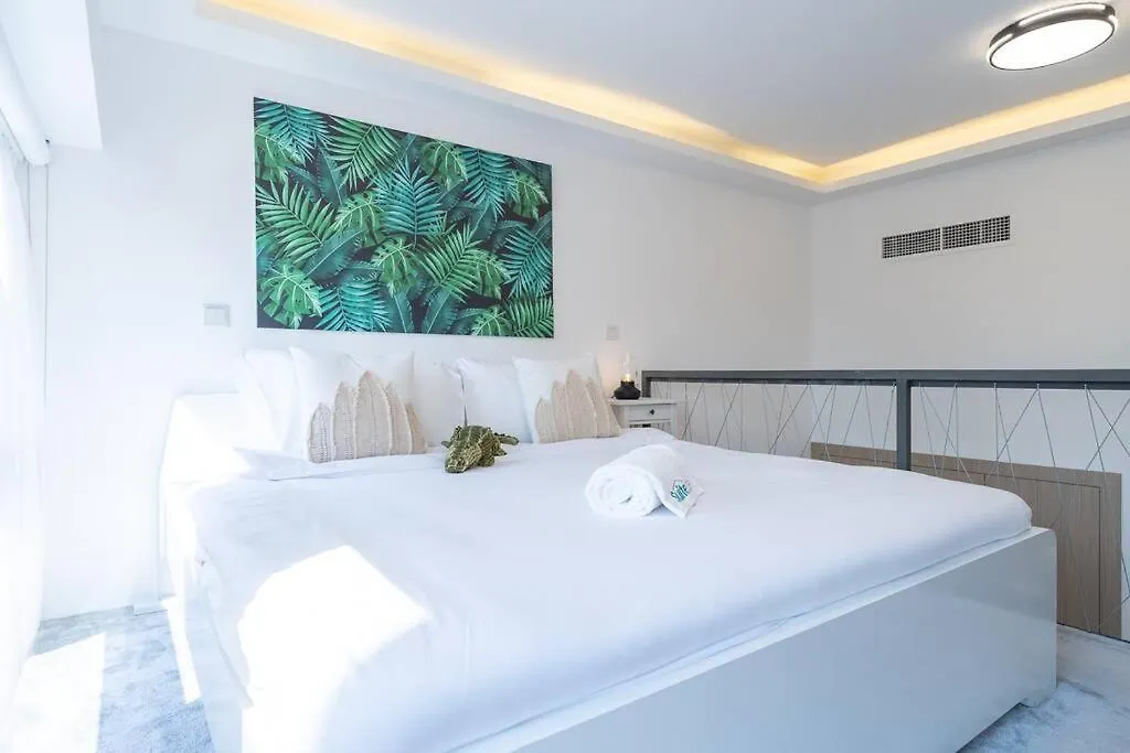 Tropical Loft With Working Station In Jvc Apartment Dubai 0*,