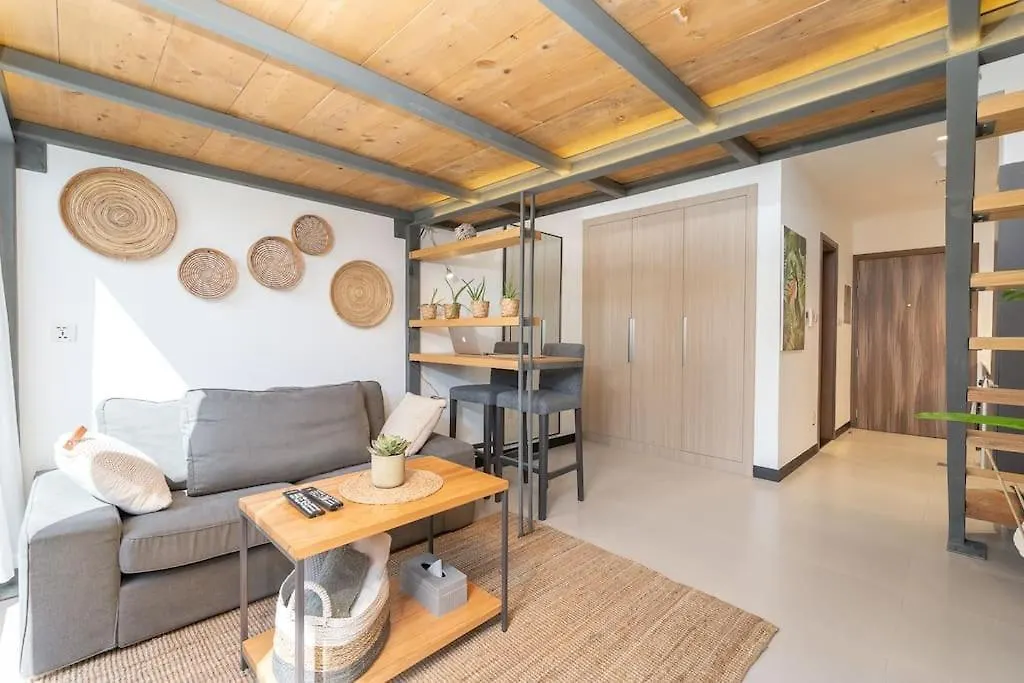 Tropical Loft With Working Station In Jvc Apartment Dubai